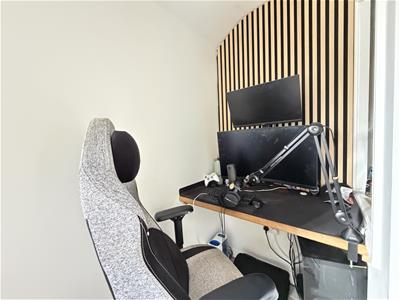 Picture 10